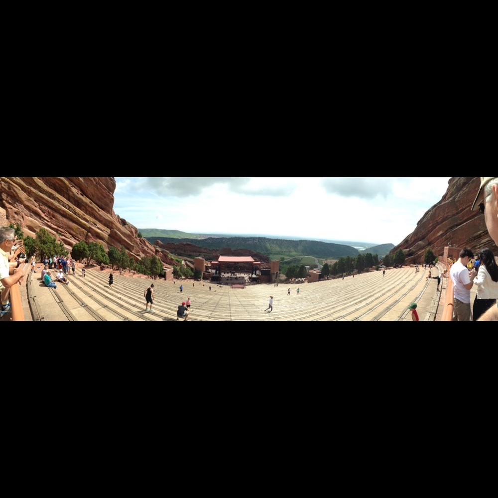 Meet your Posher, Jean