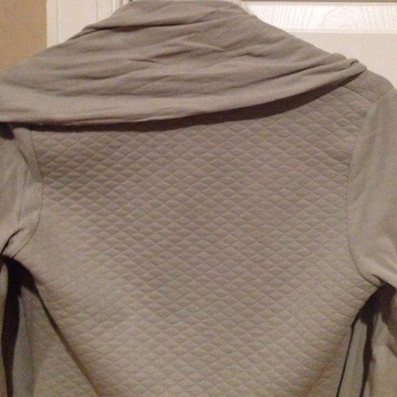 Fabletics Jacket - image 3