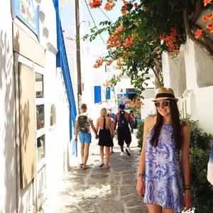 Meet your Posher, Anna