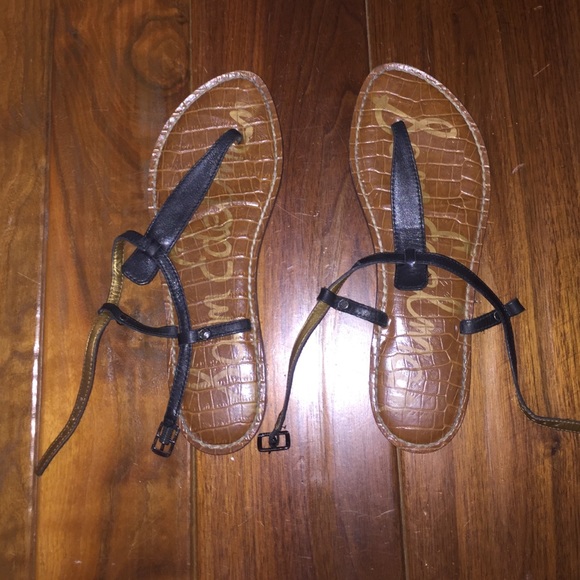 Gigi T strap Flat Sandals Sam Edelman