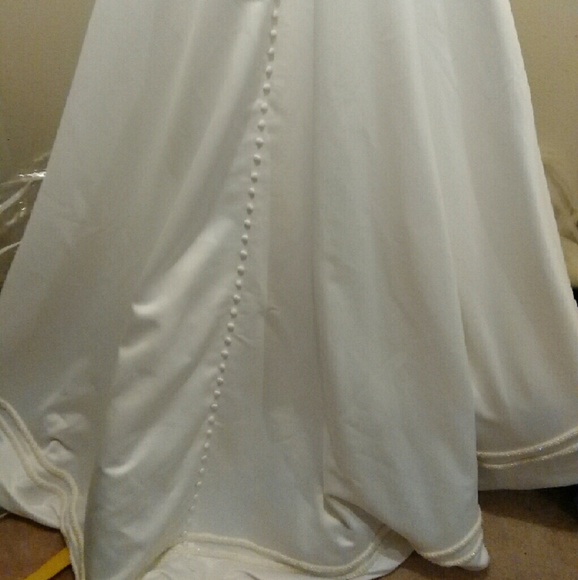 Mori Lee Wedding Dress - Picture 2 of 3