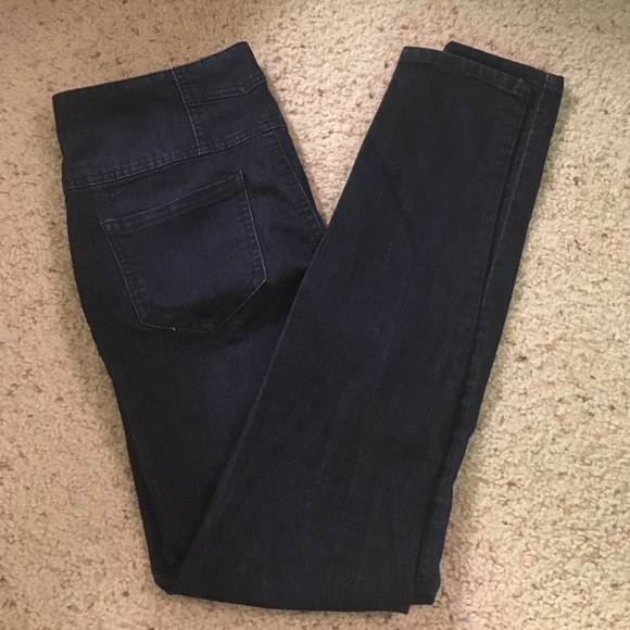 High waisted indigo jeans
