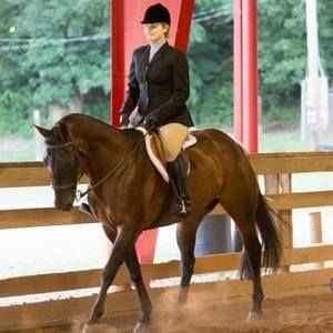 Meet your Posher, Courtney