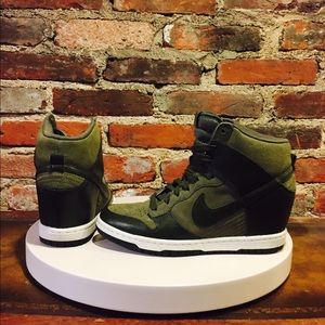 Nike wedge sneakers