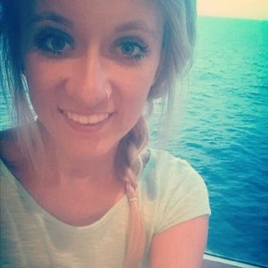 Meet your Posher, Mckenna