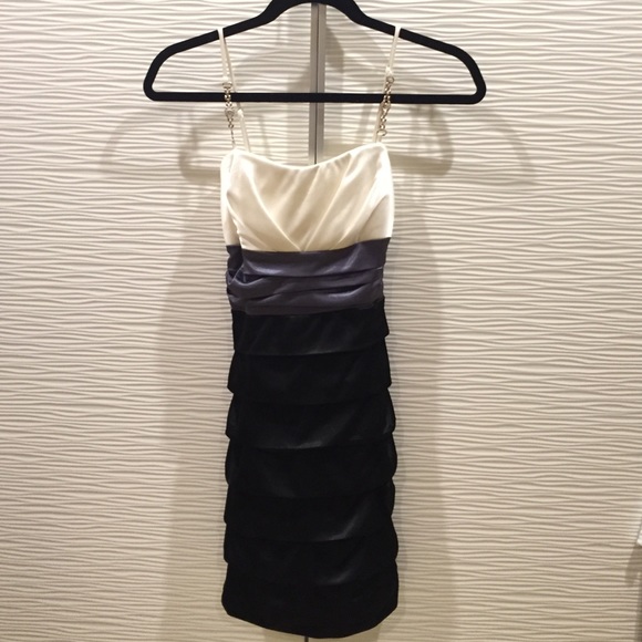 Elegant Ruffle Formal Dress with Tie back - Picture 1 of 4