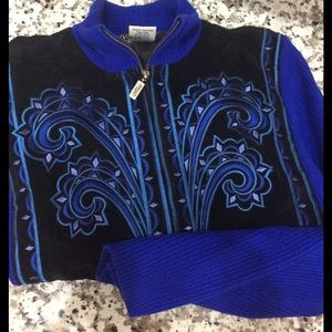 💙STUNNING LEATHER JACKET SWEATER💙