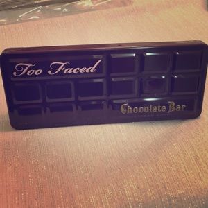 Too Faced Chocolate Bar