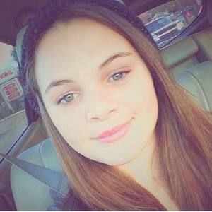 Meet your Posher, Noelle