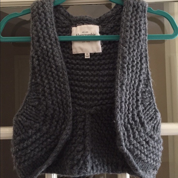 Abercrombie & Fitch Sweater Vest