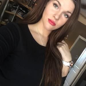 Meet your Posher, Gina