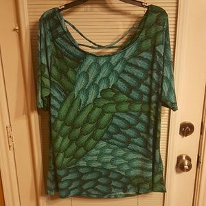 Beautiful Leaf Design Top