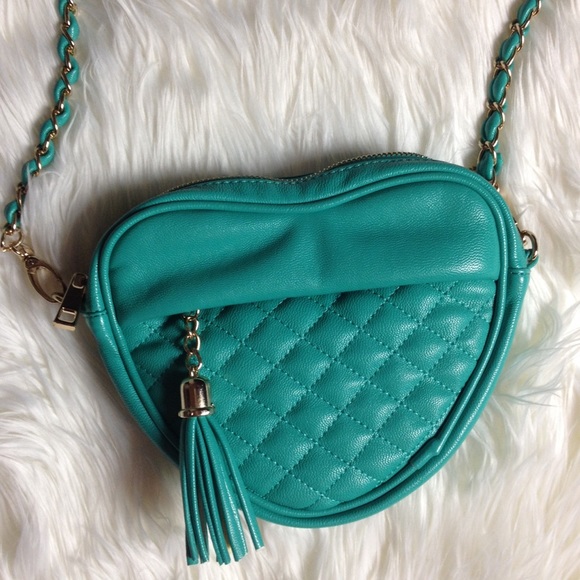 heart shaped purse from forever 21