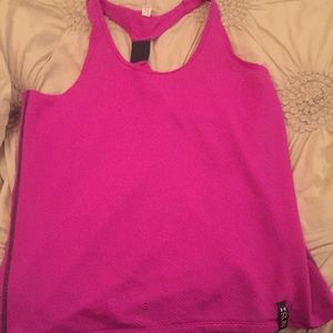 Underarmour workout tank