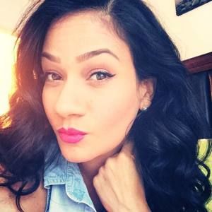 Meet your Posher, Glorimar