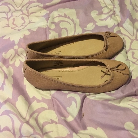 Cream Flats