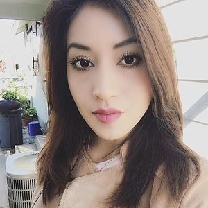 Meet your Posher, Lillian