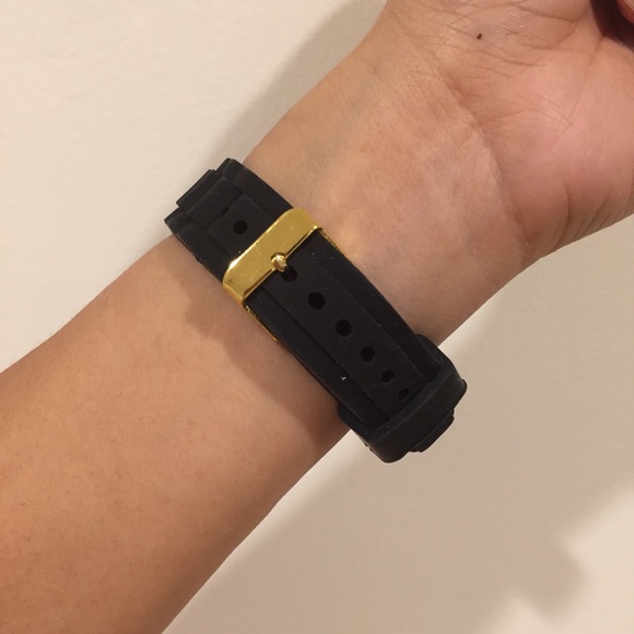 🔴1 Hour Sale🔴Black & Gold Watch w/ Pave Bracelet - Picture 2 of 4