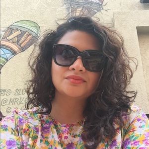 Meet your Posher, Jazmin