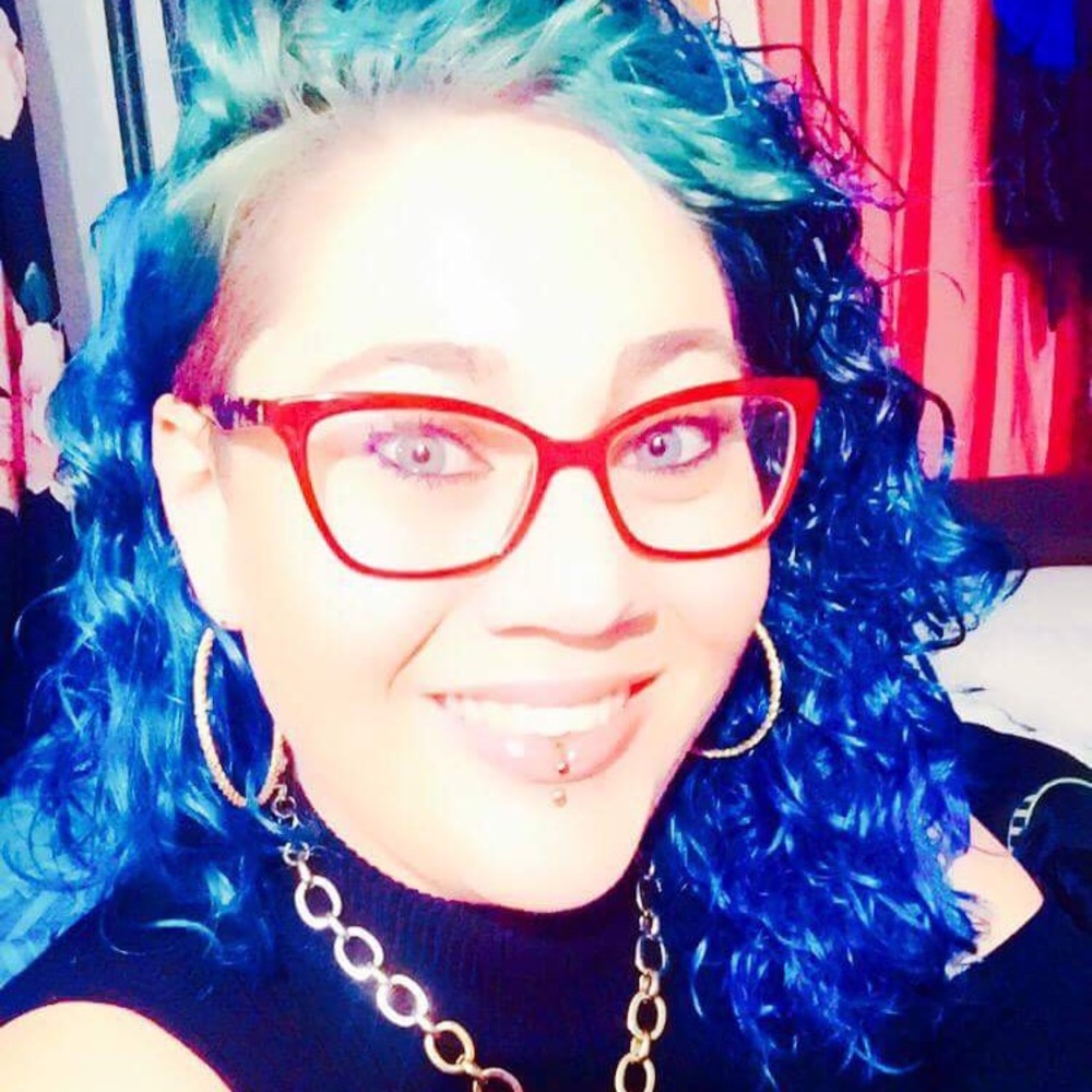 Piña Princess Shoes & Sh!t 🍍👑👠 - Picture 4 of 10