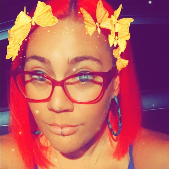 Piña Princess Shoes & Sh!t 🍍👑👠 - Picture 7 of 10