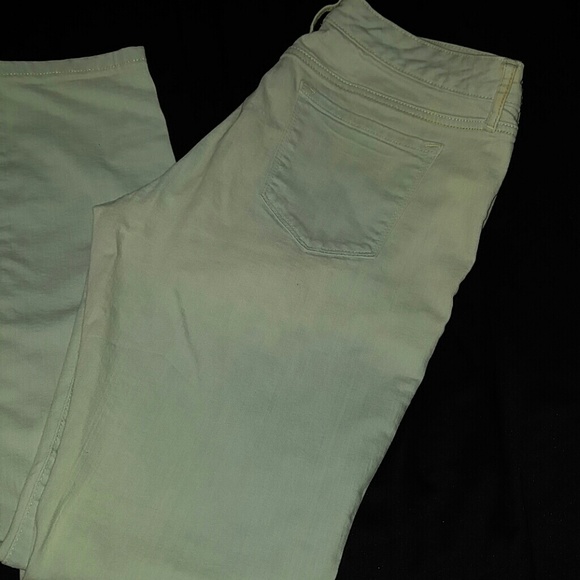 Jeans - Picture 2 of 2