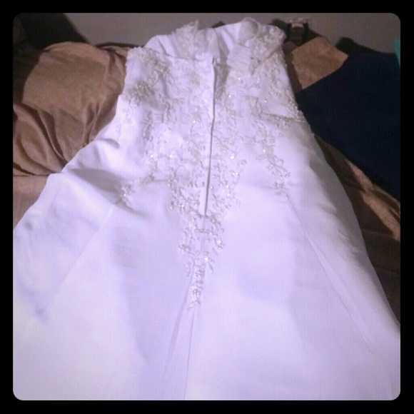 👰🆕🚨BEAUTIFUL BRAND NEW W TAGS DAVIDS BRIDAL