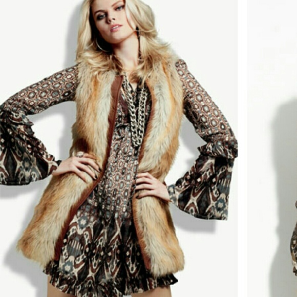 Sanctuary Jackets & Blazers - NEW- SANCTUARY Fox Faux Fur Vest- X-SMALL
