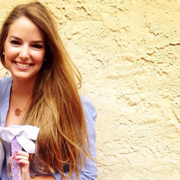 Meet your Posher, Caroline