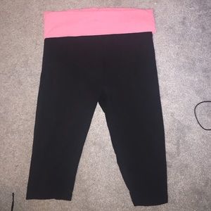 PINK yoga crop leggings