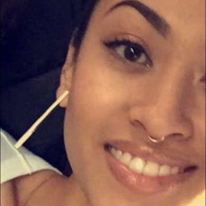 Meet your Posher, Bev