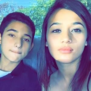 Meet your Posher, Joyce