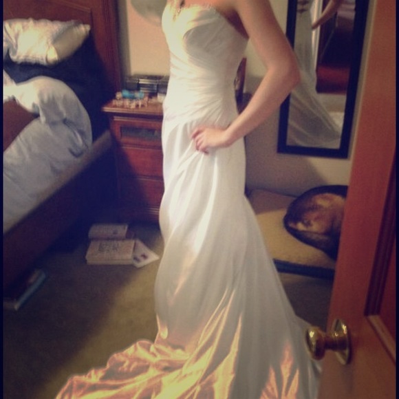 Wedding dress never worn!