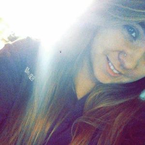 Meet your Posher, Carly