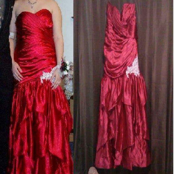 Dresses & Skirts - Prom/homecoming dress