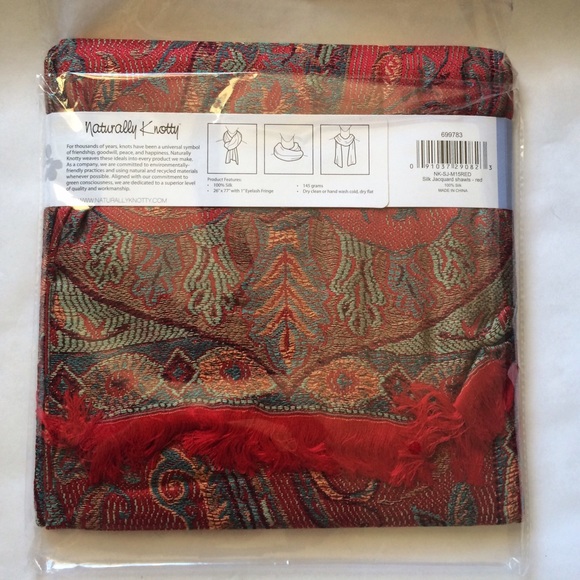 NIB 100% Silk Wrap - Picture 2 of 4