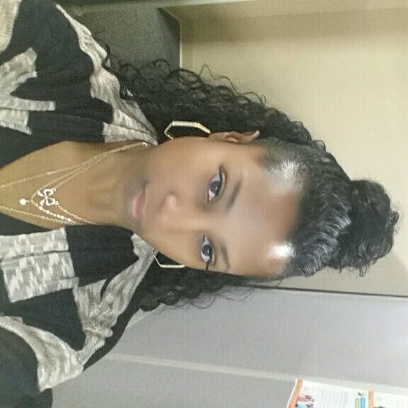 Meet your Posher, Shanika