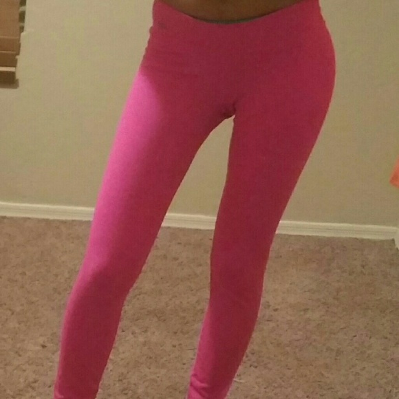 Babalú Workout pants, no flaws. Make me an offer! - Picture 2 of 5