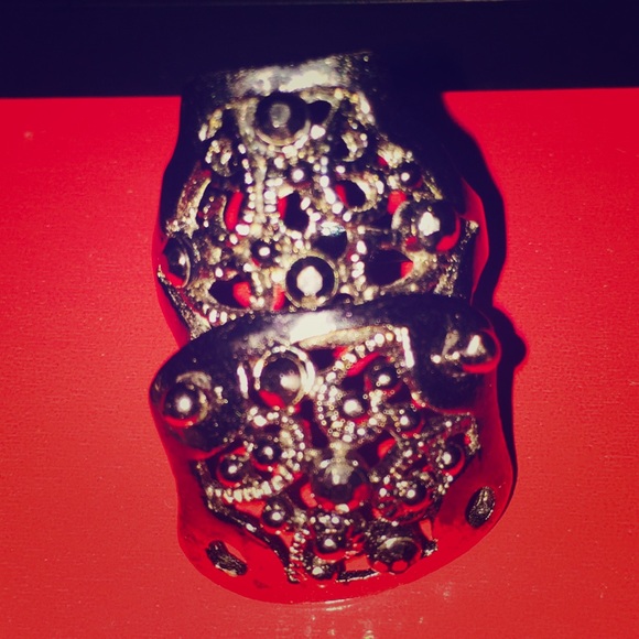 Rare Armor Ring
