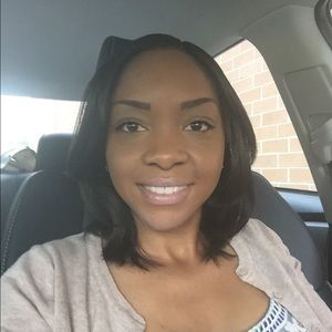 Meet your Posher, Alisa