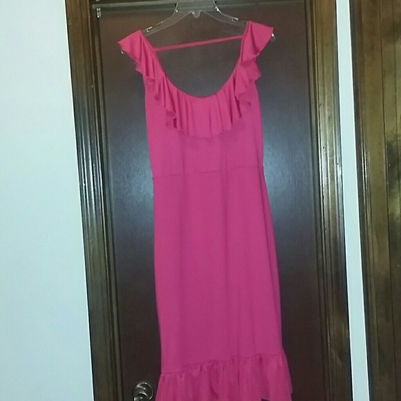 Dress - Picture 2 of 4