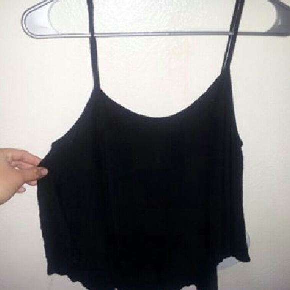 Black crop top