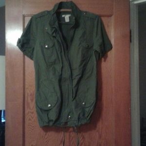 Short sleeve light weight jacket