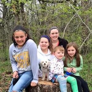 Meet your Posher, Maggie