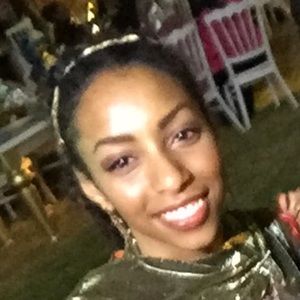 Meet your Posher, Yara