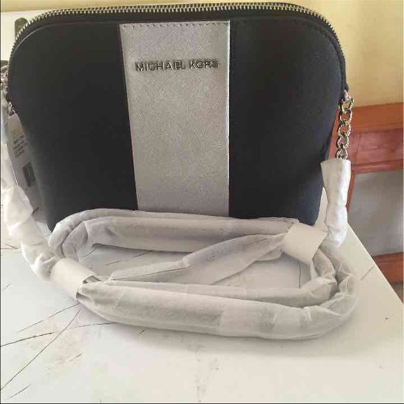 ISO Michael kors Cindy dome
