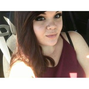 Meet your Posher, Lexie