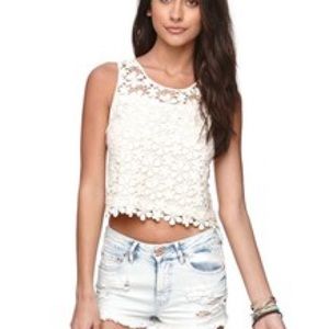 Traded with Dabrady 💕 Lace Daisy Tank