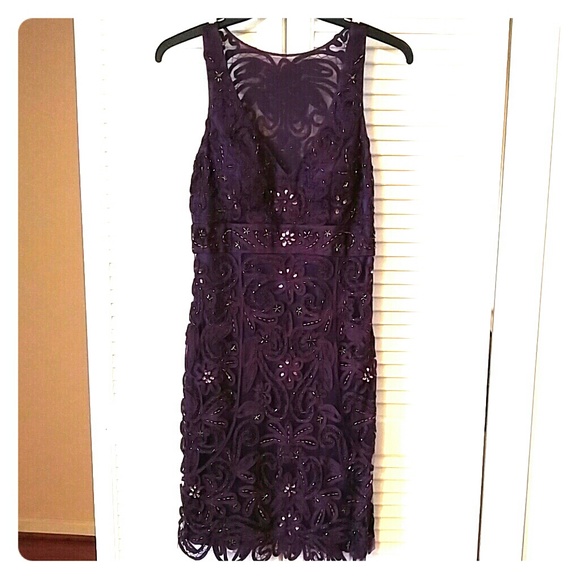 Gorgeous detailed beaded cocktail dress. Sz 6