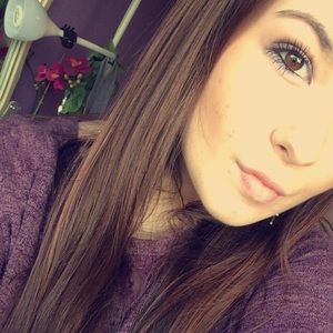 Meet your Posher, Theresa